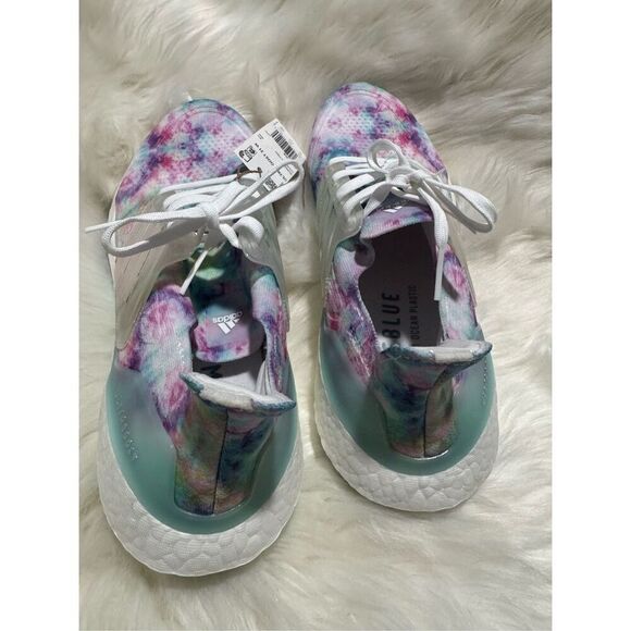Adidas NWT women ultra boost 21 tie dye running shoes 8 1/2 - Picture 4 of 8